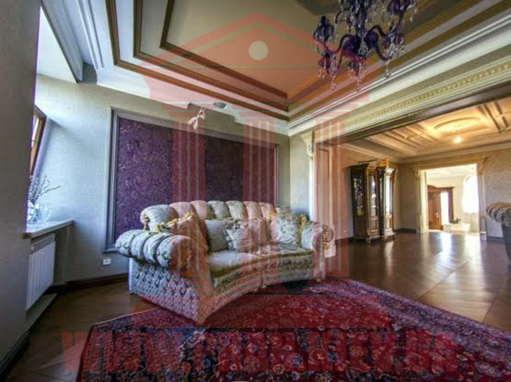 Продаж 3-поверховий Будинок з ділянкою 32 сот 1200 кв.м  на Героев Майдана  - фото 11