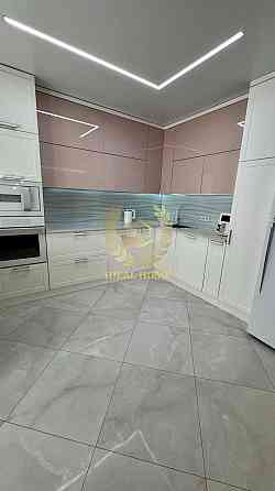 Продається 3-кімнатна квартира в Голосіївському районі Киев