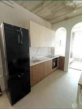 Продаж Квартира 2-кімнатна, 1/3 поверх на вул. Гвардійців Широнінців Харьков