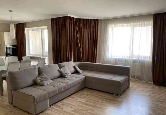 Оренда Квартира 3-кімнатна, 8/10 поверх на Шевченко пр., 8/13 Одеса