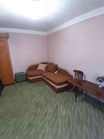 Оренда Квартира 1-кімнатна, 1/5 поверх на пр. Воскресенський (Перова), 4 Киев