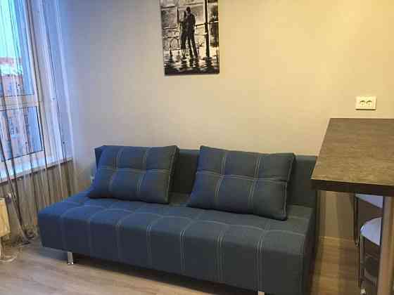 Оренда Квартира 1-кімнатна, 12/15 поверх на ул. Регенераторная, 4 Київ