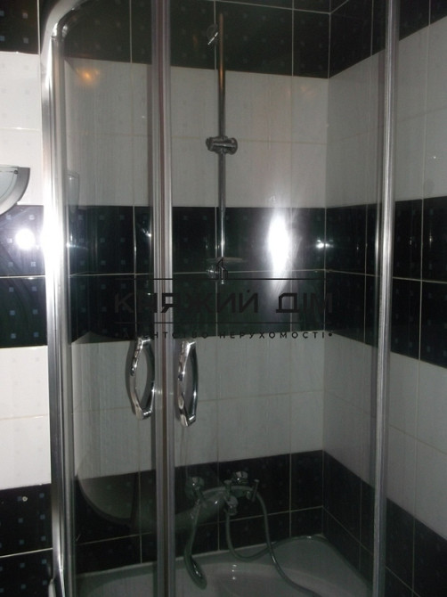 3-кімнатна квартира в центрі біля м. Золоті Ворота. Вул. Володимирська 51/53. Код: 21144737 Киев - изображение 8