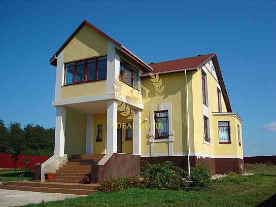 Продаж Будинок 7-кімнатний Заваловка