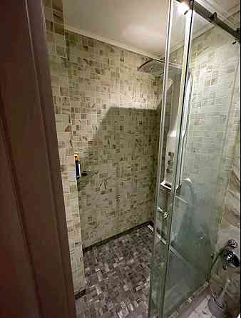 Продаж Квартира 3-кімнатна, 23/26 поверх на Кондратюка Юрія вул., д. 5 Киев