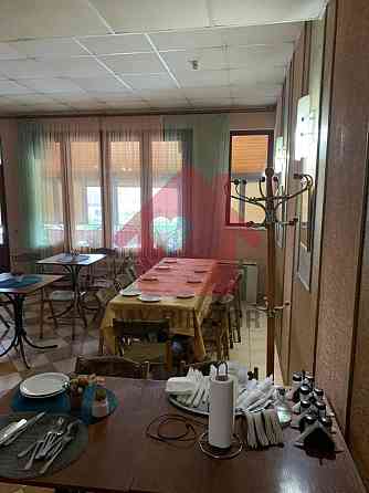 Продаж торгове приміщення на Українська поверх - 1/2 Uzhhorod