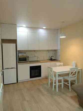 Оренда Квартира 1-кімнатна, 13/25 поверх на ул. Богдановская Київ