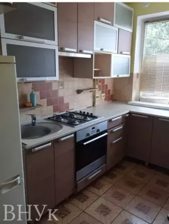 Продаж Квартира 2-кімнатна, 5/5 поверх на вул. Володимира Великого Львов