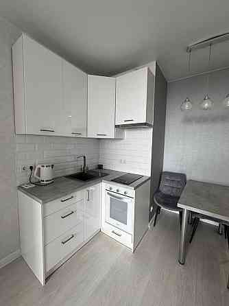 Оренда Квартира 1-кімнатна, 18/21 поверх на Ракетна, 24б Київ