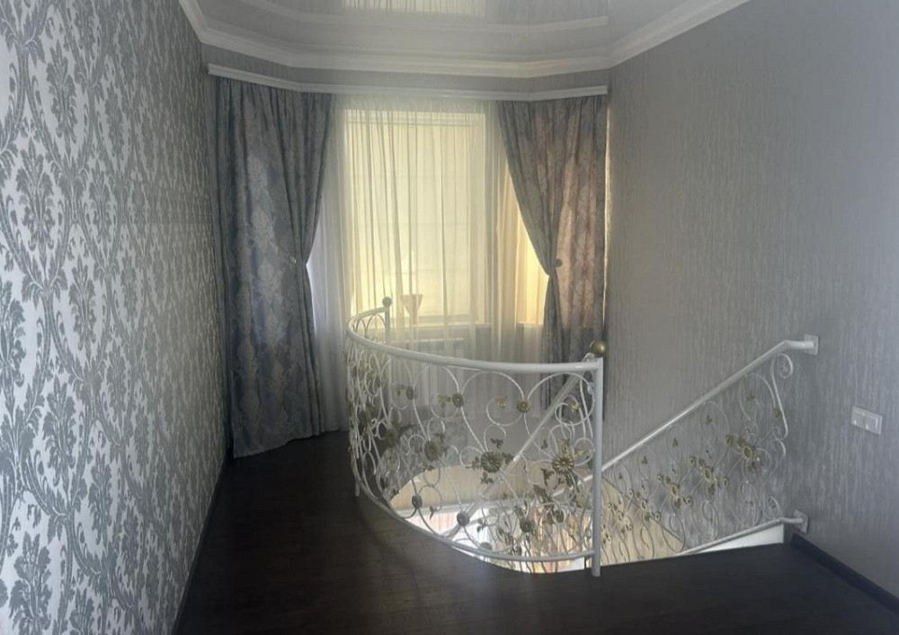 Продам гарний 2-поверховий будинок на Котовського в Золотому трикутнику Одеса - фото 7