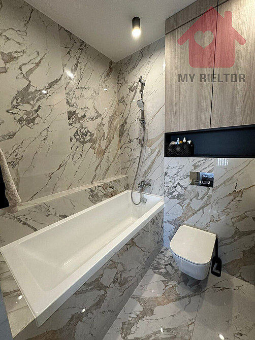 Продаж двокімнатної великої квартири в центрі міста Ужгород - фото 12