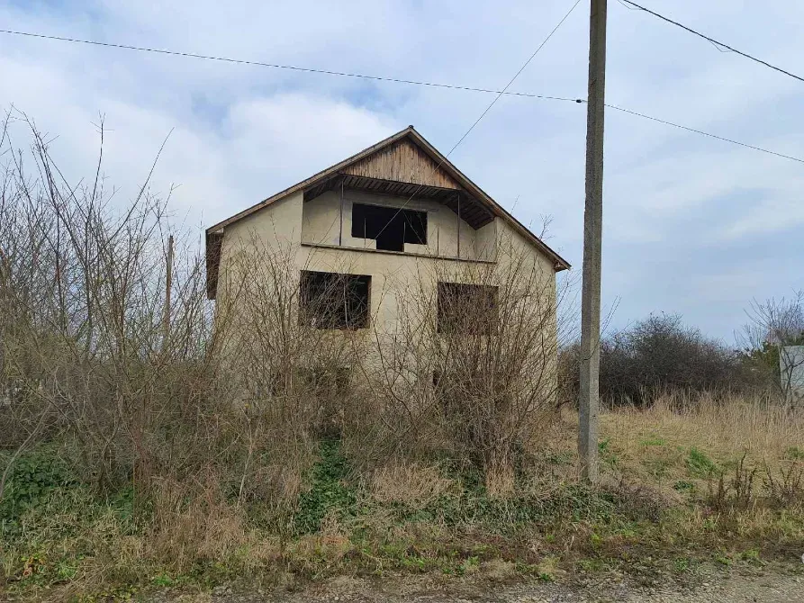 Продажа 2-этажный Дом с участком 15 сот 240 кв.м 4 комн. на Яноша Араня Тисаашвань - изображение 8