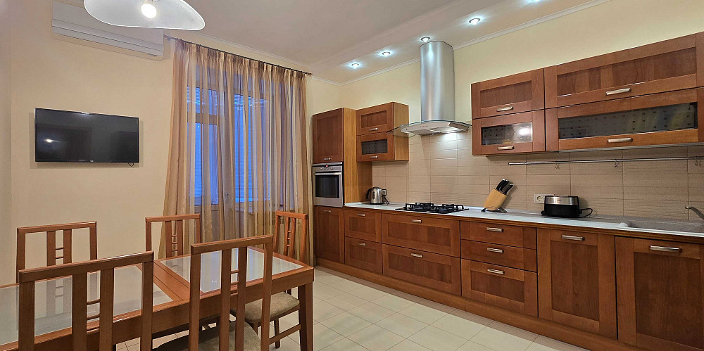 Продаж Квартира 5-кімнатна, 9/10 поверх на Волоська вул., д. 51/27 Київ - фото 2