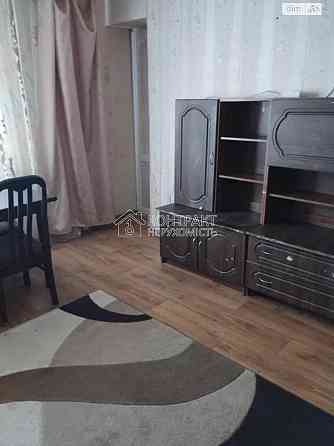 Продаж Квартира 2-кімнатна, 1/10 поверх на вул. Титаренковский Kharkiv