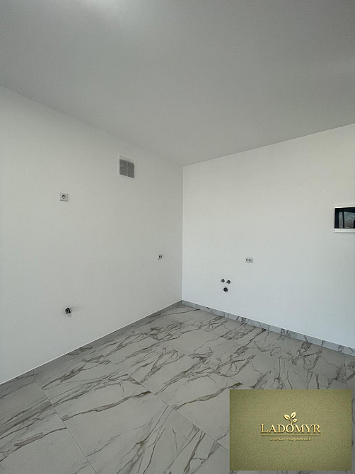 Продаж Квартира 1-кімнатна, 13/14 поверх на вул. Біла Рівне - фото 3