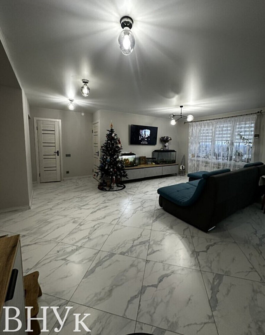 Продаж Квартира 3-кімнатна, 9/9 поверх на Грушевського Луцк - изображение 1