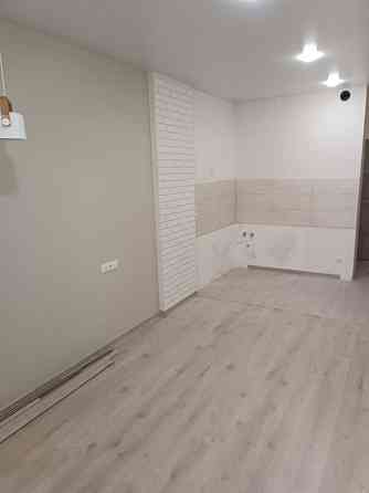 Продаж Квартира 1-кімнатна, 13/19 поверх на Жемчужная, 11/4 Одеса