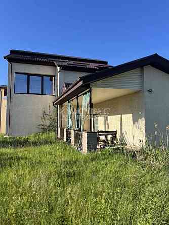 Продаж Будинок 7-кімнатний на вул. Подлісна 