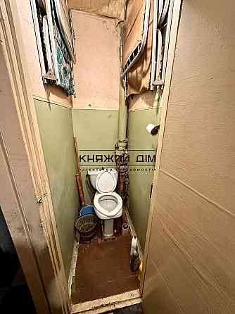 Продаж Квартира 2-кімнатна, 5/5 поверх на вул. Курнатовского ул./Остафія Дашкевича Київ