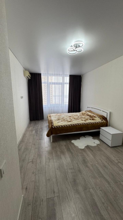 Оренда 1к Квартира 42 кв.м Сахарова 3г Одеса