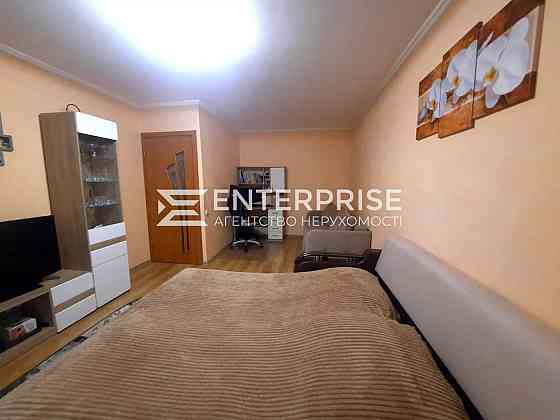 Продаж Квартира 1-кімнатна, 5/9 поверх на вул. Наумова Генерала Киев