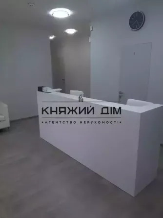 Продаж приміщення вільного призначення на Дегтяревская ул. поверх - 1/1 Київ