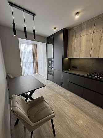 Продаж Квартира 2-кімнатна, 4/11 поверх на вул. Велика Бердичівська Житомир