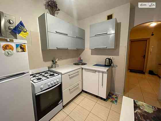 Оренда Квартира 2-кімнатна, 7/9 поверх на Надії Світличної, 1 Kiev