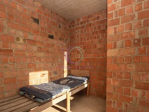 Продаж 3-поверховий   120 кв.м 2 кімн. на Коцюбинського Михайла вулиця 51 Чернівці - фото 2