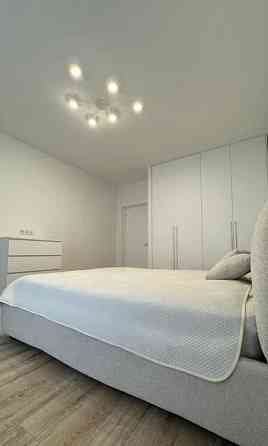 Продаж Квартира 2-кімнатна, 3/10 поверх на вул. Залізнична Львів