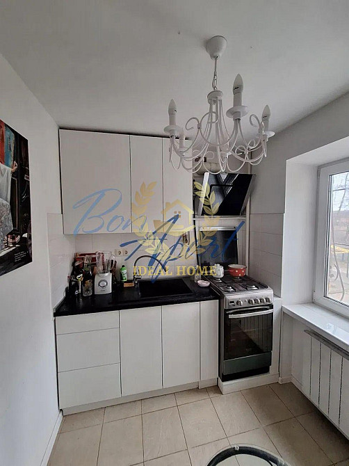 Продаж Квартира 2-кімнатна, 2/5 поверх на Алматинская ул., 56 Киев - изображение 1