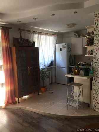 Продаж Квартира 2-кімнатна, 3/5 поверх на вул. Перемиська Львів