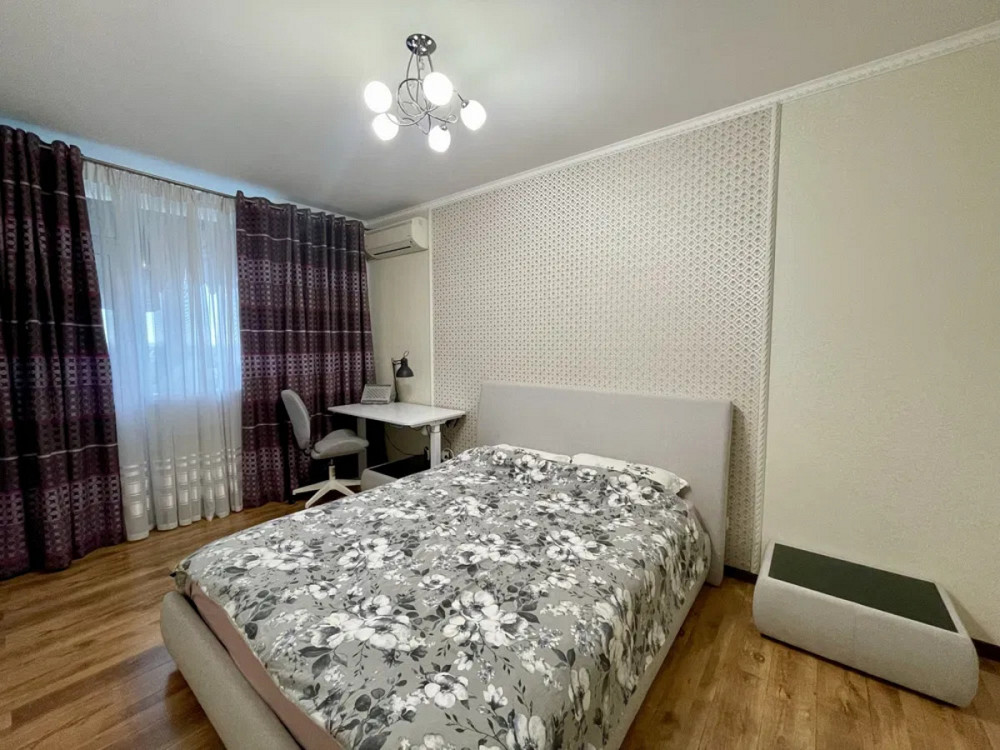 Оренда Квартира 3-кімнатна, 14/19 поверх на Авiаконструктора Iгоря Сiкорського, 4-Б Київ - фото 1