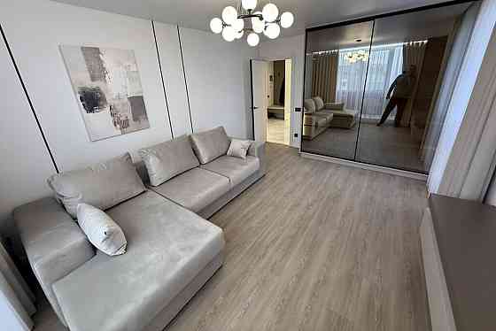 Продаж Квартира 2-кімнатна, 7/10 поверх на Степана Бандери Тернопіль