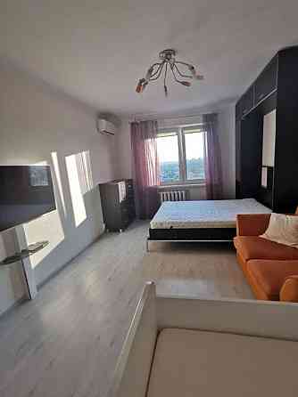 Оренда Квартира 1-кімнатна, 10/25 поверх на Григорія Ващенка, 3 Киев