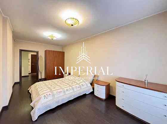 Продаж Квартира 3-кімнатна, 10/14 поверх на вул. Паньківська Киев