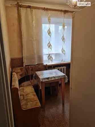 Оренда Квартира 1-кімнатна, 2/5 поверх на Привокзальна, 14 Київ