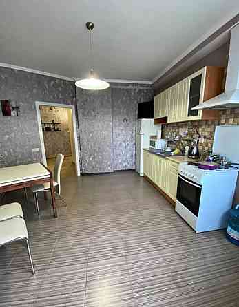 1 кімнатна квартира, просп. Академіка Паладіна Kiev