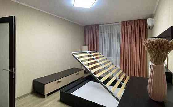 Продаж Квартира 1-кімнатна, 12/16 поверх на Бакинська вул., д. 37Г Kiev