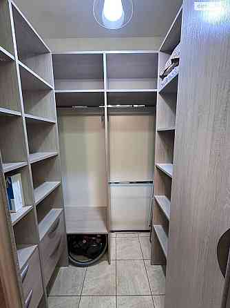 Оренда Квартира 1-кімнатна, 6/10 поверх на вул. Регенераторна, 4 Киев