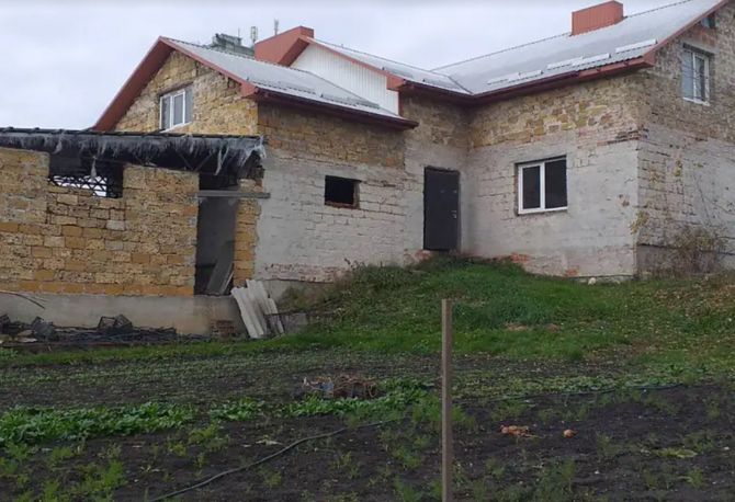 Продаж 2 поверхового будинку з ділянкою на 10 сотих, 288 кв. м, 5 кімнат в с. Мишковичі Тернопільськ  - фото 2