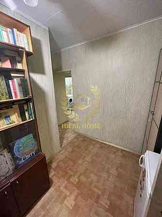 Продаж Квартира 3-кімнатна на Подлесная ул., 2 Киев