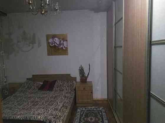 Оренда Квартира 3-кімнатна на ул. Александра Кошица Київ