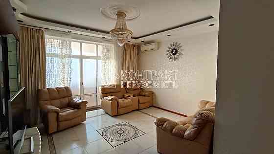 Продаж Квартира 4-кімнатна, 10/14 поверх на вул. Гвардійців Широнінців Харків