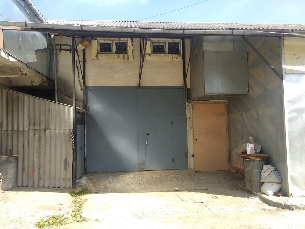 Продаж приміщення вільного призначення на Кропивницького вул., 1 поверх - 1/2 Ivano-Frankivs'k - photo 1