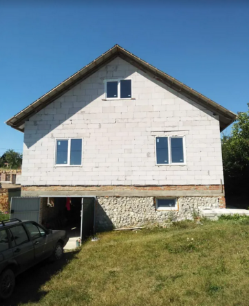 Продаж 2 поверхового будинку з гаражем і ділянкою на 6 соток, 160 кв. м, Тернопіль