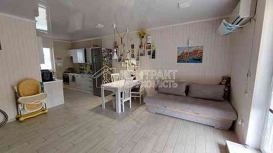 Продаж Будинок 5-кімнатний на вул. Зоряна Харьков