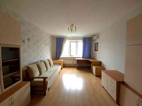 Оренда Квартира 2-кімнатна, 6/16 поверх на вул. Героїв Дніпра, 23 Київ