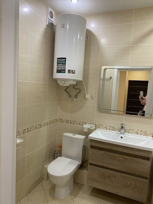 Продаж Квартира 2-кімнатна, 9/9 поверх на Метрологічна вул., д. 11-В Киев - изображение 7