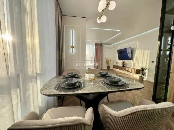 Продаж 3к Квартира 90 кв.м Family Plaza Івано-Франківськ